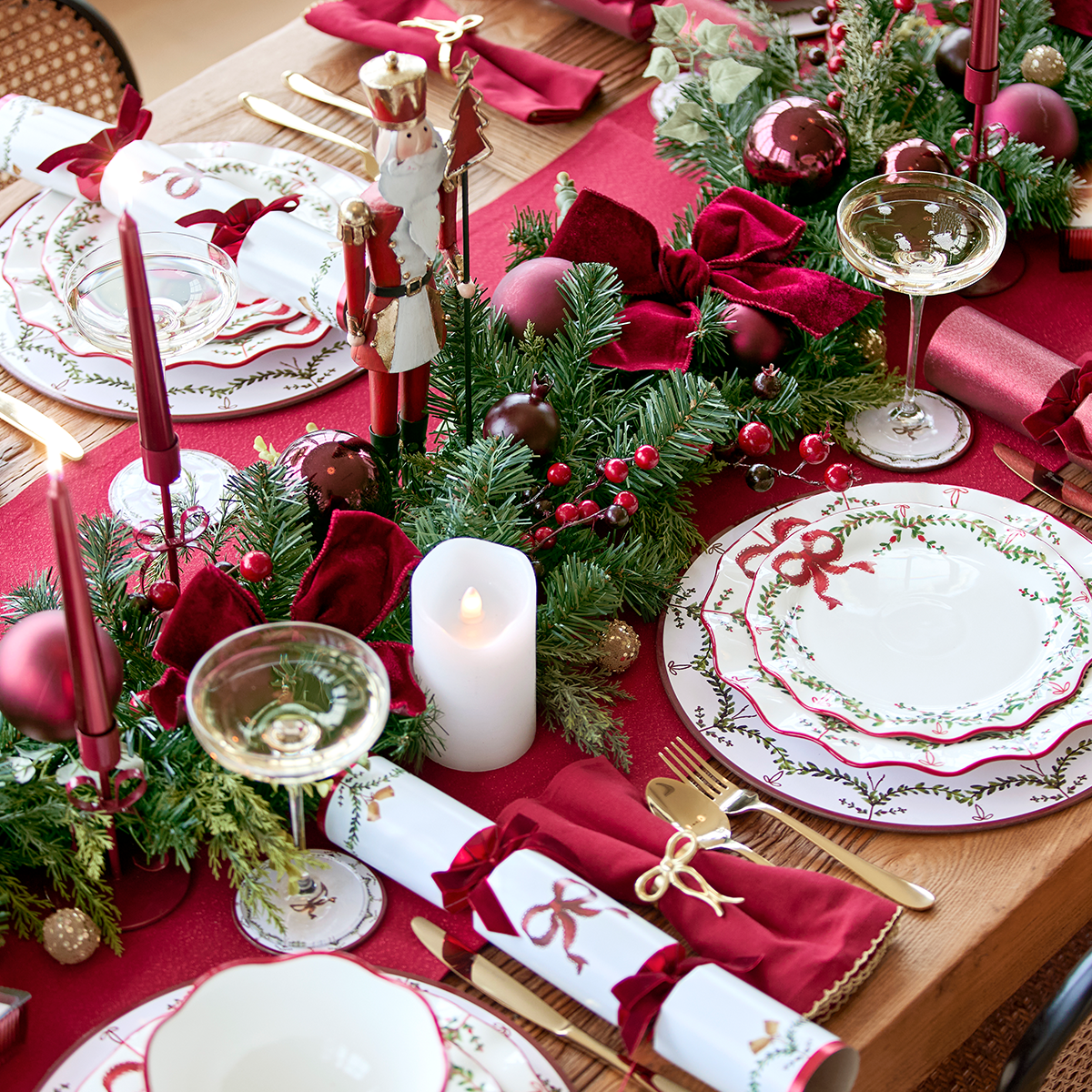 Christmas 1200x1200 -2_4